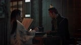 小伙子吃饭还得别人给送到房间？自己没长手嘛