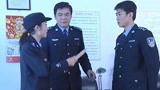 中国神探：男警员想法还挺多，被女警员给教训了