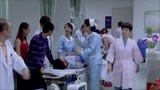 心术：医院来了车祸急诊，美小护却说生意兴隆，医德人品何在？