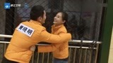 跑男来了：节目组为了满足观众，baby黄晓明撕名牌，baby