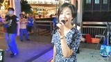 2019星光大道冠军龙婷献唱一首《难忘的初恋情人》太好听了