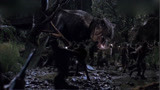 侏罗纪公园：大伙在休息，不料遇到霸王龙，顿时吓傻了！