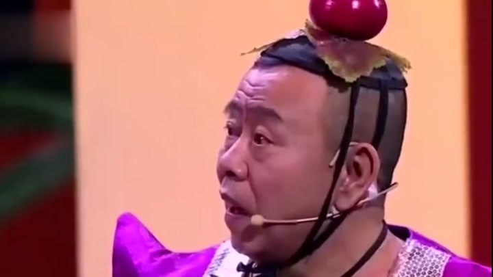 经典小品《老小孩儿·小小孩儿》:潘长江曲隽希上演爷孙情,真萌