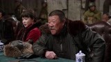 《林海雪原》第4集(2)|许大马棒气不过，一拍桌子指着谢文东的鼻子就开骂