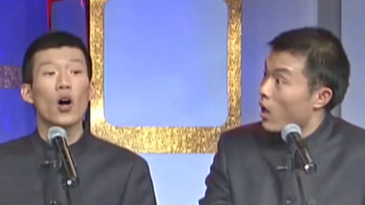 相声《乡村教师》,闫佳宝不愧是何云伟爱徒,抖包袱堪称一绝