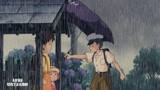 龙猫：姐妹俩被大雨困住了，小男孩把伞给姐妹，选择自己淋雨回家