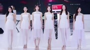 六位白裙子美女车展模特走秀，飘飘欲仙真好看，你更喜欢谁？
