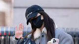 路透：白鹿央视春晚联排 怎么隔着口罩都能感觉此女很甜