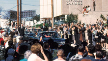 美前总统肯尼迪遇刺前最后时刻罕见照片曝光