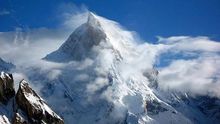 巴基斯坦登山队成功登顶世界第二高峰乔戈里峰