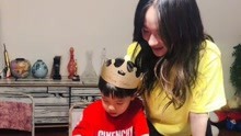 線上看 嗯哼5歲了！杜江霍思燕為兒子慶生溫馨十足 (2018) 帶字幕 中文配音，國語版