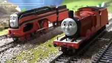 托马斯火车动画：速度比赛进行中，詹姆士你干的太棒了！