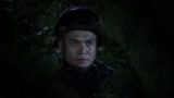 舰在亚丁湾：直升机遭遇袭击，万幸飞行员成功躲避，有惊无险！