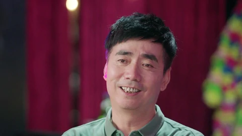 线上看 《最美的安排》王金山还是想和高欣怡复婚 这么多年还不放弃呢 (2019) 带字幕 中文配音