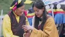 【欧阳娜娜】cut：女神尝试做酥油茶 体验藏族织布法