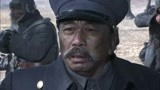 东方战场：鬼子让汉奸张海鹏打头阵，结果却对着张海鹏的部队轰炸