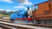 托马斯：爱德华使出吃油的劲，帮助高登爬山坡，还是小火车厉害吧