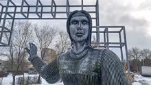 俄罗斯雕像因太吓人建成3天后被拆除