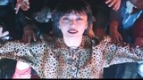 姚晨献唱“拾光限定 狂花系列”推广曲《她》