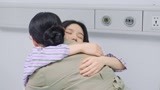 《唱首时光给你听》杜母在病床前向女儿道歉 希望女儿快些醒来