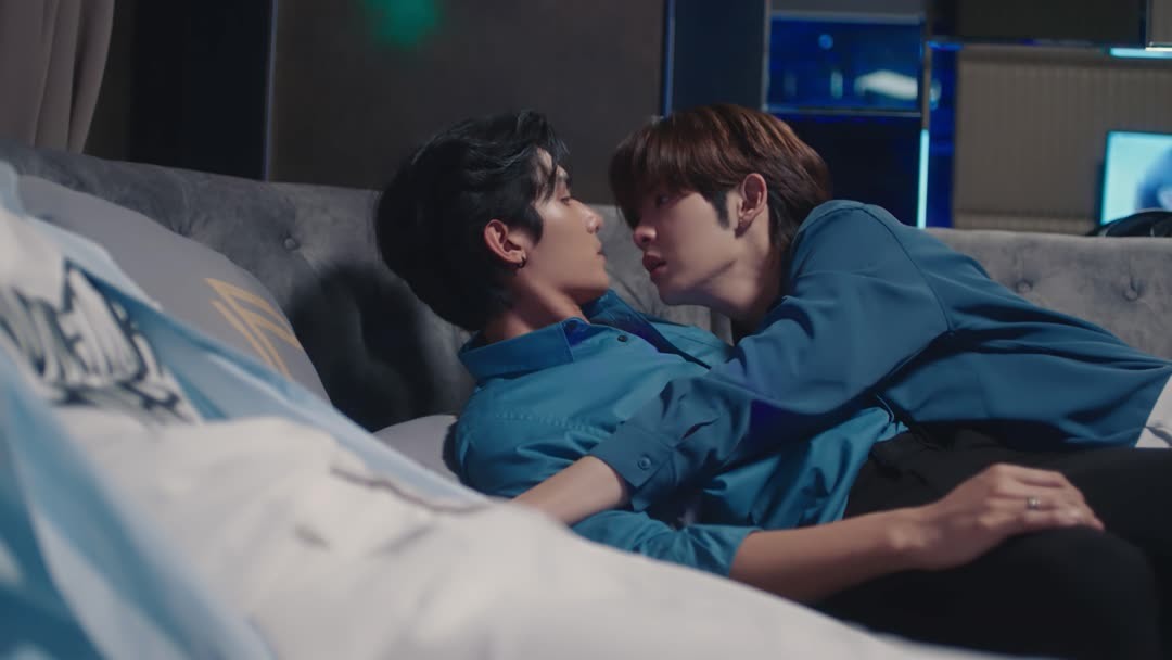 Bed Friend (UNCUT) (2023) Full online with English subtitle for free –  iQIYI