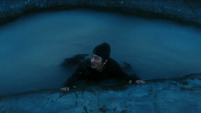 Tonton online EP12 Chu Sijing menyelam di bawah air untuk mengesan bahagian dalam meteorit Sarikata BM Dabing dalam Bahasa Cina